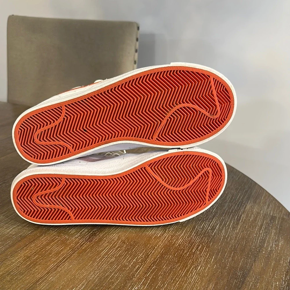 Nike White and Orange Athletic Shoes - Picture 6 of 6